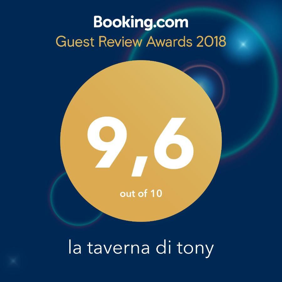 Bed and Breakfast La Taverna Di Tony Montalto Dora Экстерьер фото