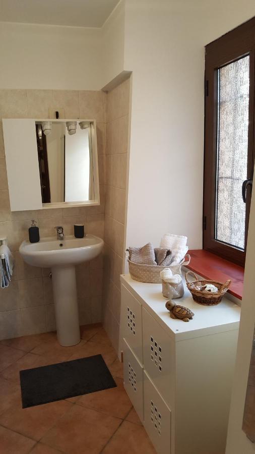 Bed and Breakfast La Taverna Di Tony Montalto Dora Экстерьер фото